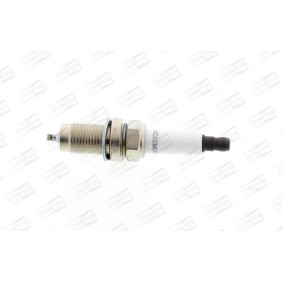 Zündkerze OE177/R04 von CHAMPION günstig für 15,62 € online kaufen