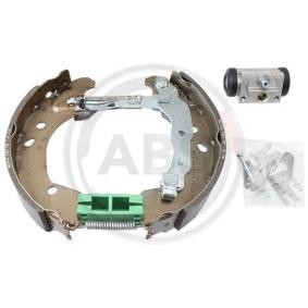 Achetez des Kit de freins, freins à tambours A.B.S. 111436 à prix pour 120,34 €