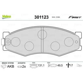 Achetez des Plaquette de frein de chez VALEO en ligne pour Sunny Berline (B15) à prix modérés