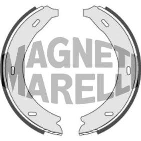Bremsbacke 360219198338 von MAGNETI MARELLI günstig für 38,87 € online kaufen