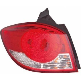 Compre Piloto trasero de DIEDERICHS online para CRUZE Fastback (J305) a precios moderados