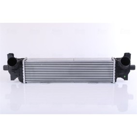 Acquista Intercooler da NISSENS online per 6 Gran Turismo (G32) a prezzi moderati