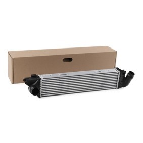 Acquista Intercooler da NISSENS online per NV300 Furgonato (X82) a prezzi moderati