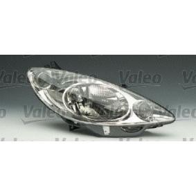 Acquista Faro anteriore da VALEO 088917 a buon mercato per soli 171,68 €
