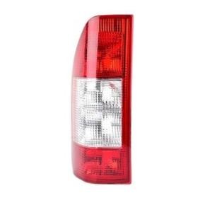Comprar Piloto trasero de BSG BSG 60-805-003 a bajo precio de 57,62 €