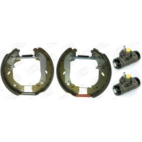 Achetez des Kit freins à tambours de chez CHAMPION en ligne pour Transit Mk3 Minibus (VE64) à prix modérés