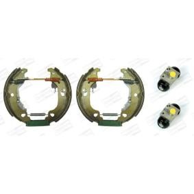 Achetez des Kit de freins, freins à tambours CHAMPION 381430CH à prix pour 95,65 €