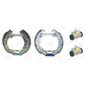 Achetez des Kit freins à tambours de chez CHAMPION en ligne pour DUSTER Camionnette à prix modérés