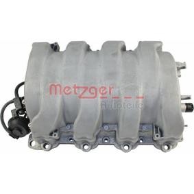 Compre Coletor de admissão de METZGER online para CLK Cabriolet (A208) a preços moderados