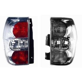 Acquista Fanale posteriore da VAN WEZEL online per Grand Vitara II SUV (JT, TE, TD) a prezzi moderati