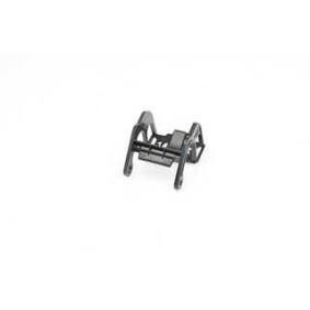 Achetez des Enjoliveur, pare-chocs BSG BSG 15-840-037 à prix pour 27,91 €