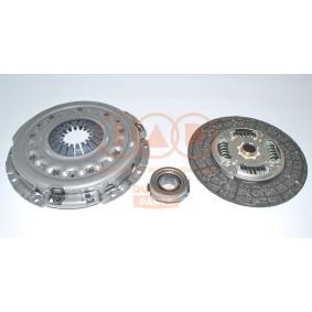 Acquista Kit frizione da IAP QUALITY PARTS online per LAND CRUISER 150 (KDJ15_, GRJ15_) a prezzi moderati