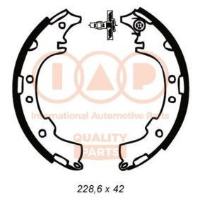 Achetez des Jeu de mâchoires de frein IAP QUALITY PARTS 705-03098 à prix pour 83,32 €