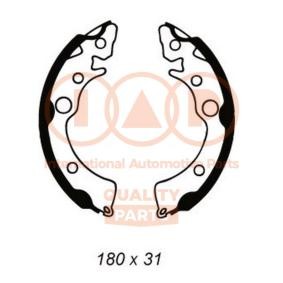 Achetez des Jeu de mâchoires de frein IAP QUALITY PARTS 705-06013 à prix pour 78,85 €