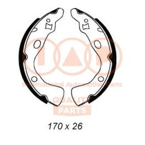 Achetez des Jeu de mâchoires de frein IAP QUALITY PARTS 705-11011 à prix pour 74,04 €