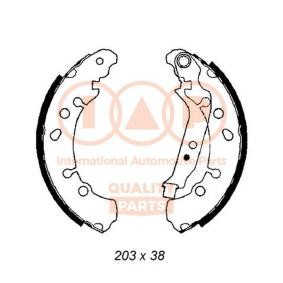 Comprar Juego de zapatas de frenos de IAP QUALITY PARTS 705-17004 a bajo precio de 87,50 €