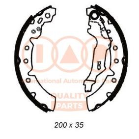 Comprar Juego de zapatas de frenos de IAP QUALITY PARTS 705-17081 a bajo precio de 77,93 €