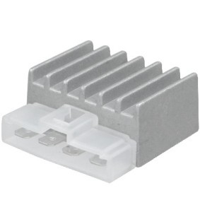 Compre Regulador do alternador da RMS 24 603 0051 a um preço baixo por 18,11 €