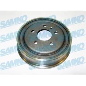 Achetez des Tambour de frein de chez SAMKO en ligne pour Zafira B (A05) à prix modérés
