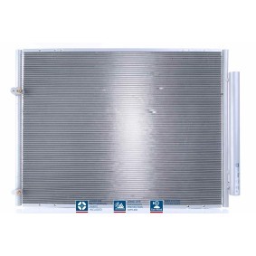 Acquista Condensatore climatizzatore da NISSENS 940848 a buon mercato per soli 131,80 €