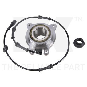 Achetez des Kit de roulement de roue NK 754013 à prix pour 125,56 €