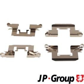 Compre Kit de accesorios, pastillas de frenos de JP GROUP online para TERRANO II (R20) a precios moderados