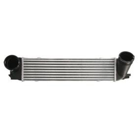 Ladeluftkühler DAB018TT von THERMOTEC günstig für 148,98 € online kaufen