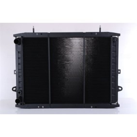 Kjøp Radiator fra NISSENS på nett for B Åpen lastebil / chassis til moderate priser