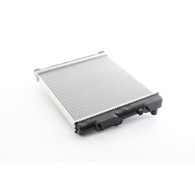 Compre Radiador, arrefecimento do motor da BSG BSG 63-520-008 a um preço baixo por 142,16 €