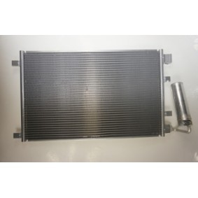 Achetez des Condenseur de clim de chez CLIMTEX en ligne pour Qashqai / Qashqai+2 I Van (J10, JJ10E) à prix modérés