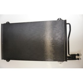 Acquista Radiatore aria condizionata da CLIMTEX online per SPRINTER 3-t Autobus (903) a prezzi moderati