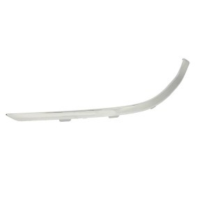 Compre Embellecedor de parachoques de BLIC online para Yaris III Hatchback (XP150) a precios moderados