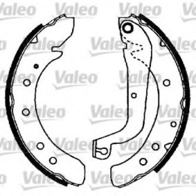 Achetez des Kit de freins, freins à tambours VALEO 554582 à prix pour 320,07 €