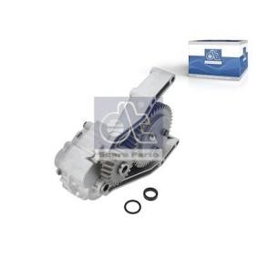 Comprar Bomba de aceite de DT Spare Parts 2.11038 a bajo precio de 658,93 €