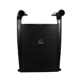 Achetez des Intercooler DT Spare Parts 6.35403 à prix pour 1556,12 €