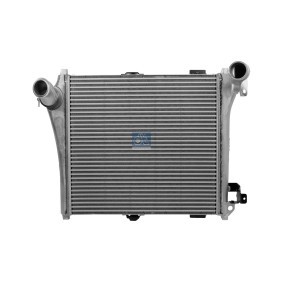 Achetez des Intercooler DT Spare Parts 6.35407 à prix pour 2734,94 €