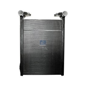 Achetez des Intercooler DT Spare Parts 6.35413 à prix pour 1301,27 €