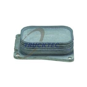Ölkühler 02.18.072 von TRUCKTEC AUTOMOTIVE günstig für 65,73 € online kaufen