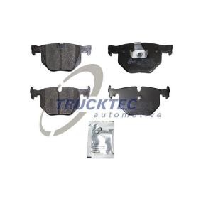 Comprar Juego de pastillas de freno de TRUCKTEC AUTOMOTIVE 08.34.105 a bajo precio de 39,19 €