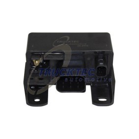Acquista Modanatura decorativa / protettiva, Parafango da TRUCKTEC AUTOMOTIVE 02.52.115 a buon mercato per soli 11,51 €