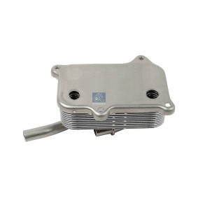 Acquista Radiatore olio da DT Spare Parts online per Citaro (O 530) a prezzi moderati