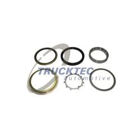 Compre Retén del buje de rueda de TRUCKTEC AUTOMOTIVE online para Intouro (O 560) a precios moderados