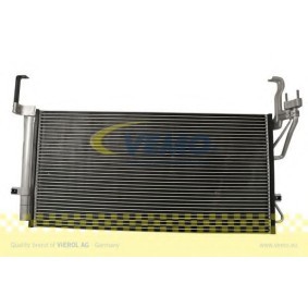 Klimakondensator V52-62-0006 von VEMO günstig für 144,61 € online kaufen
