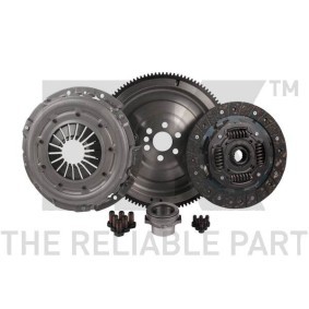 Achetez des Kit d'embrayage NK 131537 à prix pour 529,83 €