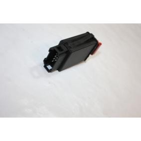 Osta Varoitusvilkkukytkin AUTOMEGA:llä 150045010 edullisesti hintaan 28,05 €