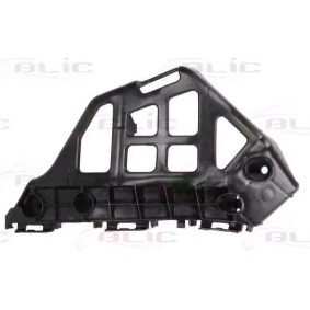 Compre Suporte pára-choques de BLIC online para Auris Carrinha (_E18_) a preços moderados