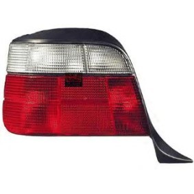 Achetez des Feu arrière VAN WEZEL 0643926 à prix pour 168,85&nbsp;&euro;