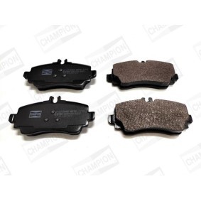 Køb Bremseklodser af CHAMPION 571944CH til den lave pris 880,49&nbsp;kr.