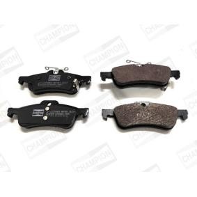 Køb Bremseklodser af CHAMPION 572588CH til den lave pris 169,45&nbsp;kr.