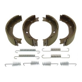 Kjøp Bremsesko sett av MAPCO 8841/1 til den lave prisen 412,54&nbsp;kr